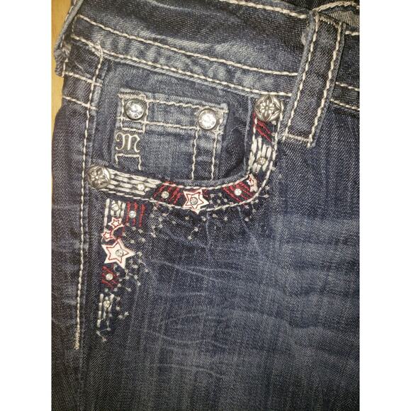 Miss Me Women's 25/21 Stars And Stripes Embellished Pockets Capri Jeans - Picture 5 of 6